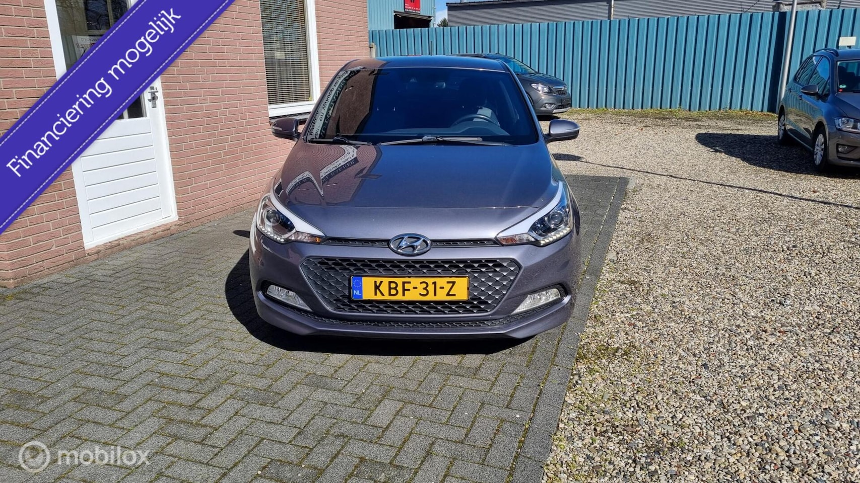 Hyundai i20 - 1.0 T-GDI i-Motion passion ( sportvelgen , stoelverwarming , stuur verwarming , ) - AutoWereld.nl