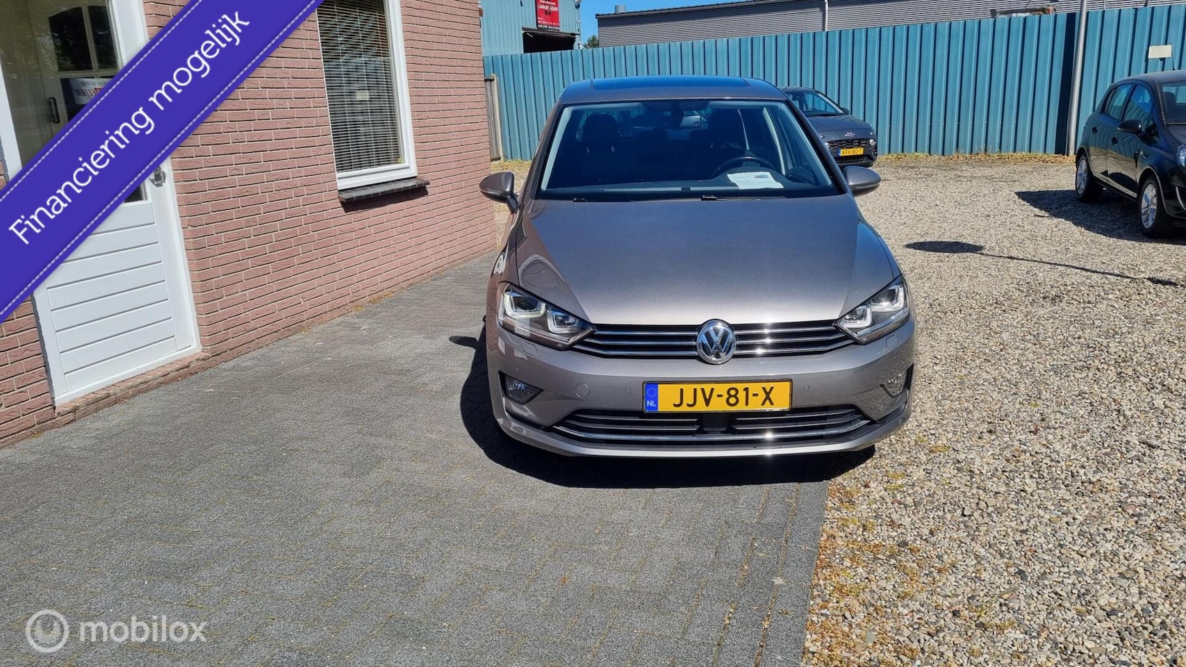 Volkswagen Golf Sportsvan - 110 pk Lounge-uitvoering 1.2 TSI Highline - AutoWereld.nl