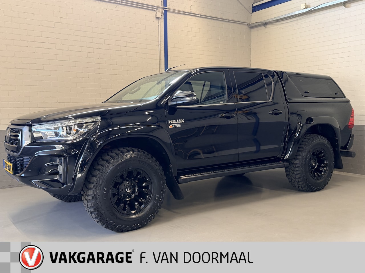 Toyota HiLux - 2.4 D-4D AT35 Automaat | 5-pers | Marge - AutoWereld.nl