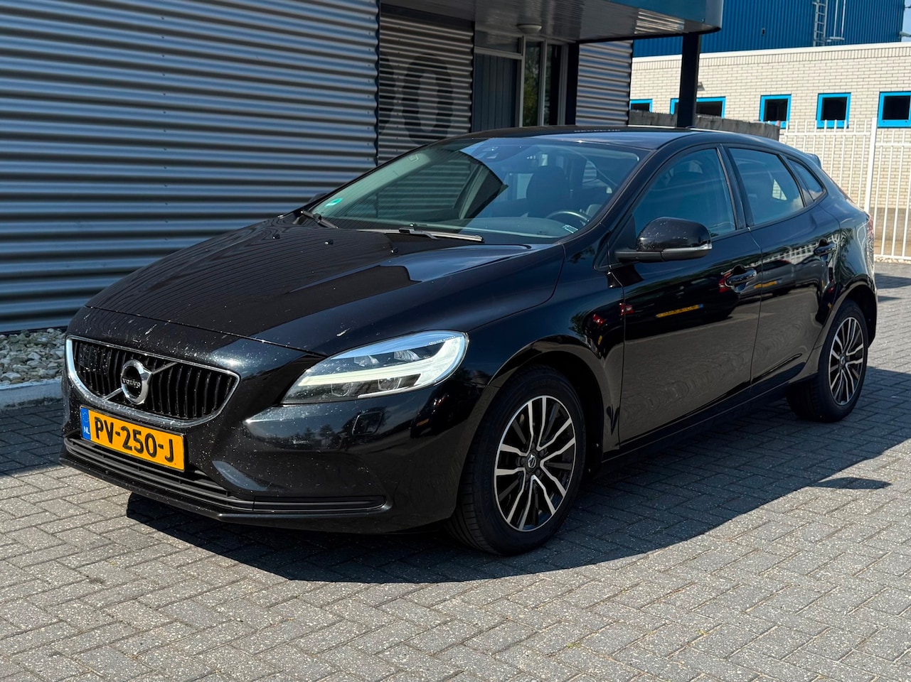 Volvo V40 - 2.0 D4 Nordic+ - AutoWereld.nl