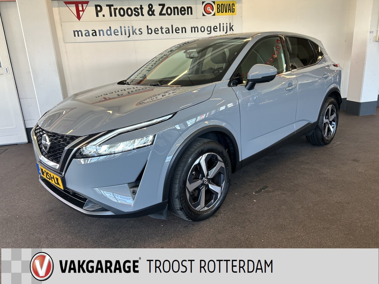 Nissan Qashqai - 1.3 MHEV Xtronic N-Connecta Automaat | 360 Camera | Afneembare trekhaak | Nardo grey | Dig - AutoWereld.nl