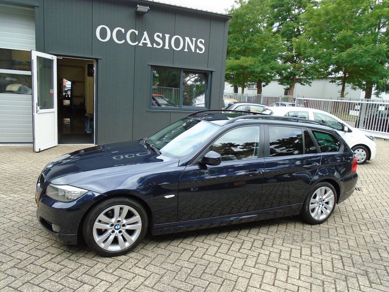BMW 3-serie Touring - 318i Executive 318i Executive - AutoWereld.nl