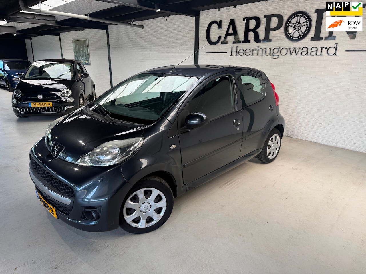 Peugeot 107 - 1.0-12V XS Automaat Airco Pdc Elek Pakket NAP Apk Feb 2027 - AutoWereld.nl