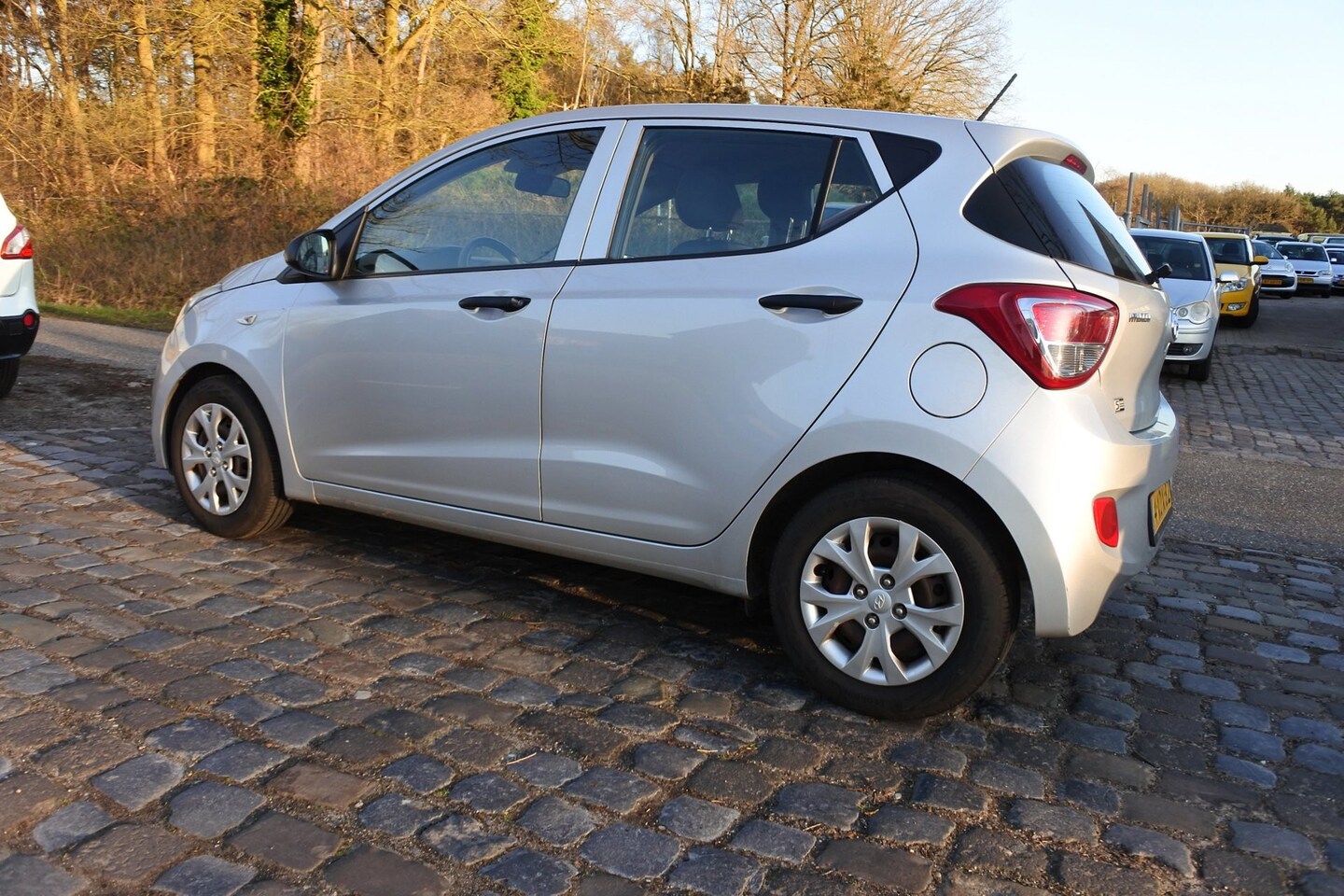 Hyundai i10 - 1.0i i-Drive 5 drs 165 dkm N.A.P. nw apk nette auto - AutoWereld.nl