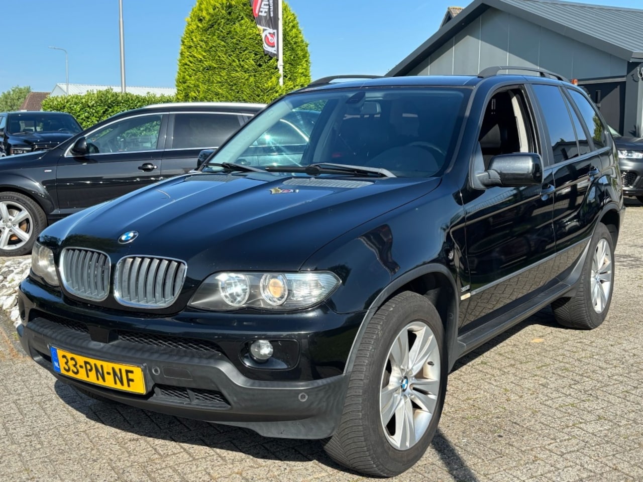 BMW X5 - 3.0I Executive 2004 Zwart Facelift Automaat Trekhaak - AutoWereld.nl