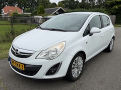 Opel Corsa - 1.2-16V Connect Edition Navi/Airco/Cruise/ NL-AUTO