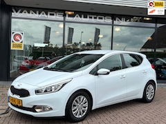 Kia Cee'd - 1.6 GDI Plus Pack 5Drs Aut. Navi Camera Clima Cruise NL-Auto NAP Dealeronderhouden