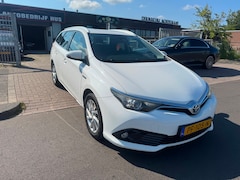 Toyota Auris Touring Sports - 1.8 Hybrid/BENZIN NAVI/CLIMA/XENON/CAMERA