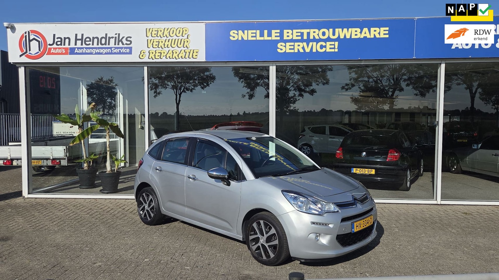 Citroën C3 - 1.2 PureTech Collection 1.2 PureTech Collection - AutoWereld.nl