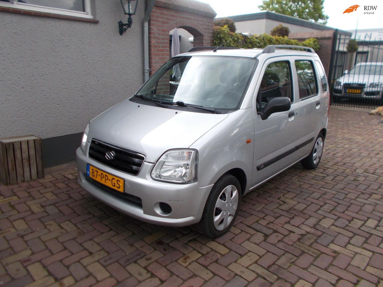 Suzuki Wagon R+ - 1.3 GLS...apk 28-7-2027..trekhaak... - AutoWereld.nl