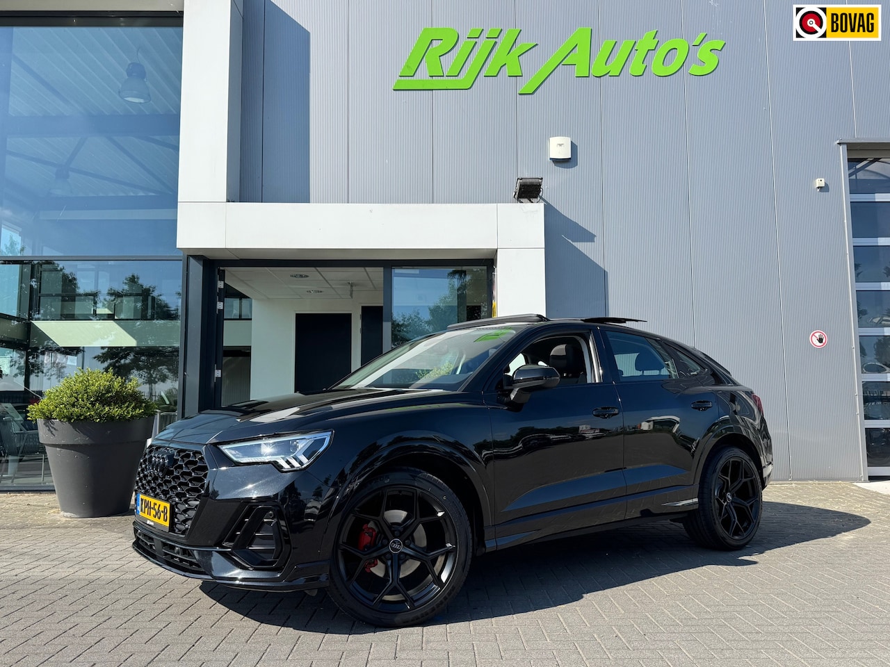 Audi Q3 Sportback - 35 TFSI Pro Line * Panoramadak * Trekhaak * Matrix Led - AutoWereld.nl