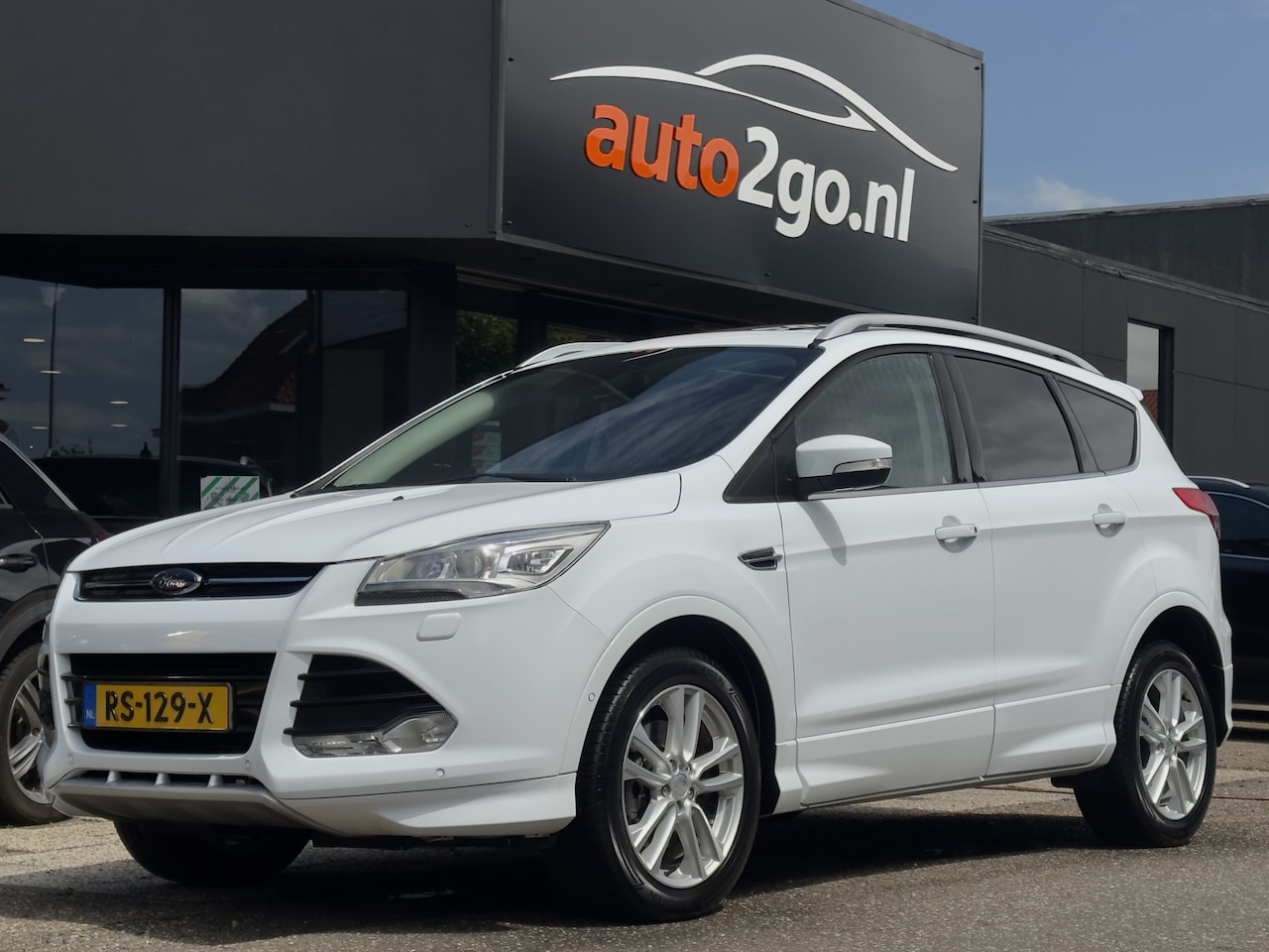 Ford Kuga - 1.5 AUT6 TITANIUM STYLING PACK PANODAK VOL-LEDER NAVI CAMERA LED LMV PDC - AutoWereld.nl