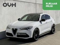 Alfa Romeo Stelvio - 2.0 Super | memory | pano | trekh | CarPl