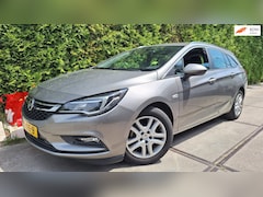 Opel Astra Sports Tourer - 1.6 CDTI Online Edition