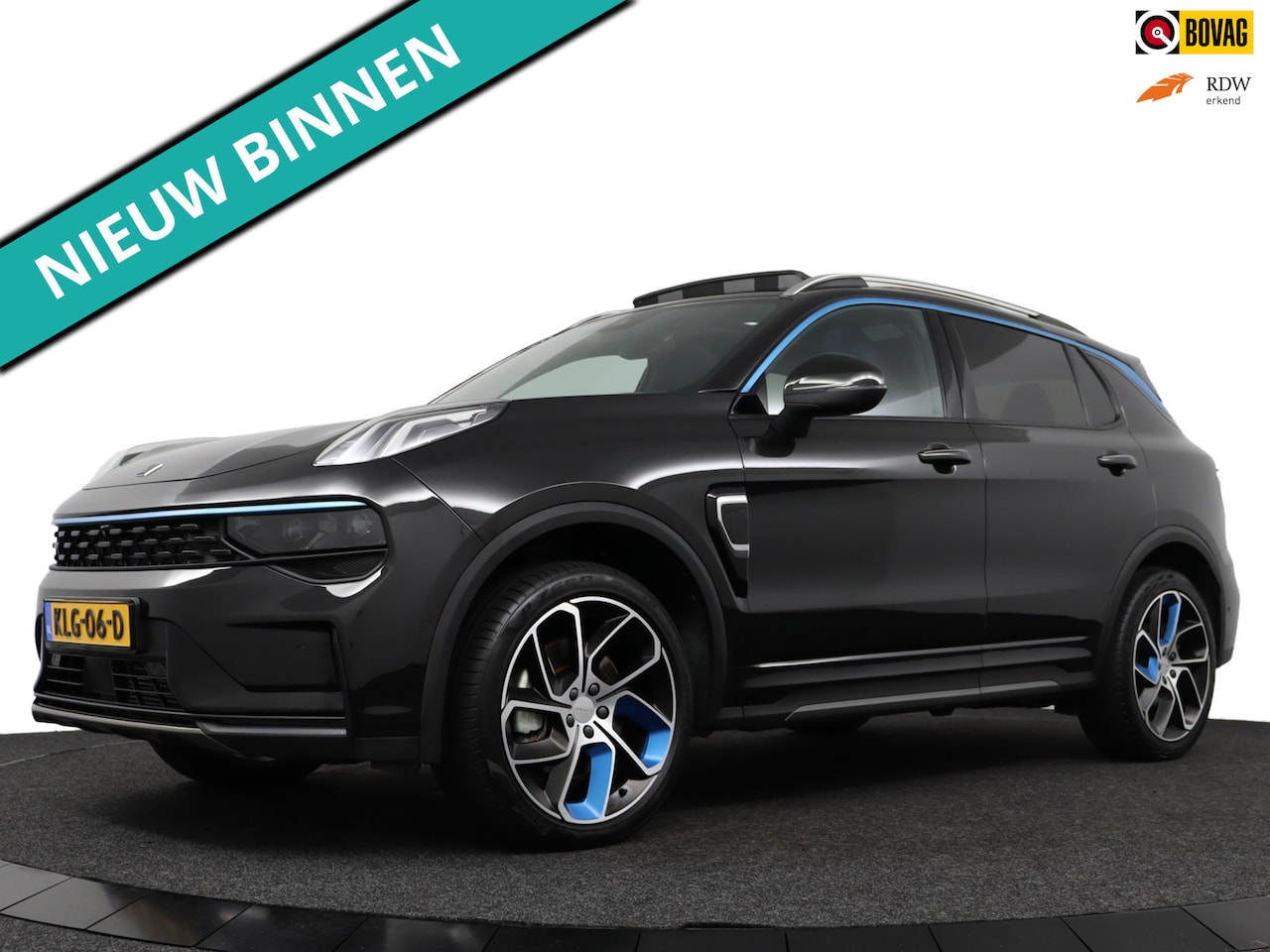 Lynk & Co 01 - 1.5 HYBRID PLUG-IN 262 PK PANO/CAMERA/ZWARTE HEMEL - AutoWereld.nl