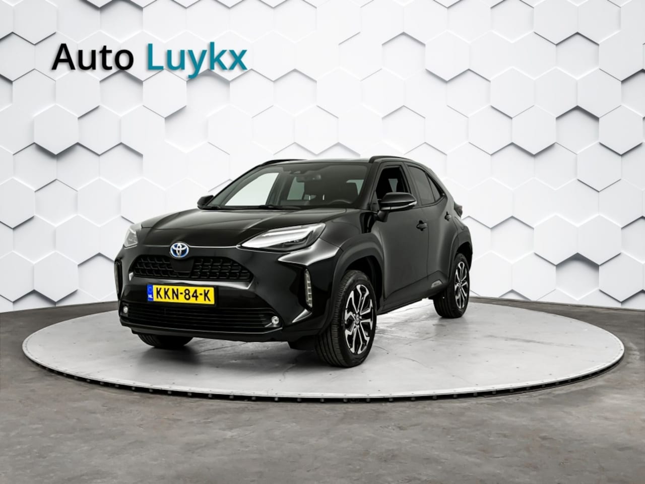 Toyota Yaris Cross - 1.5 Hybrid Dynamic | Navigatie | 17'' L.M. Velgen | Adaptieve Cruise Control - AutoWereld.nl