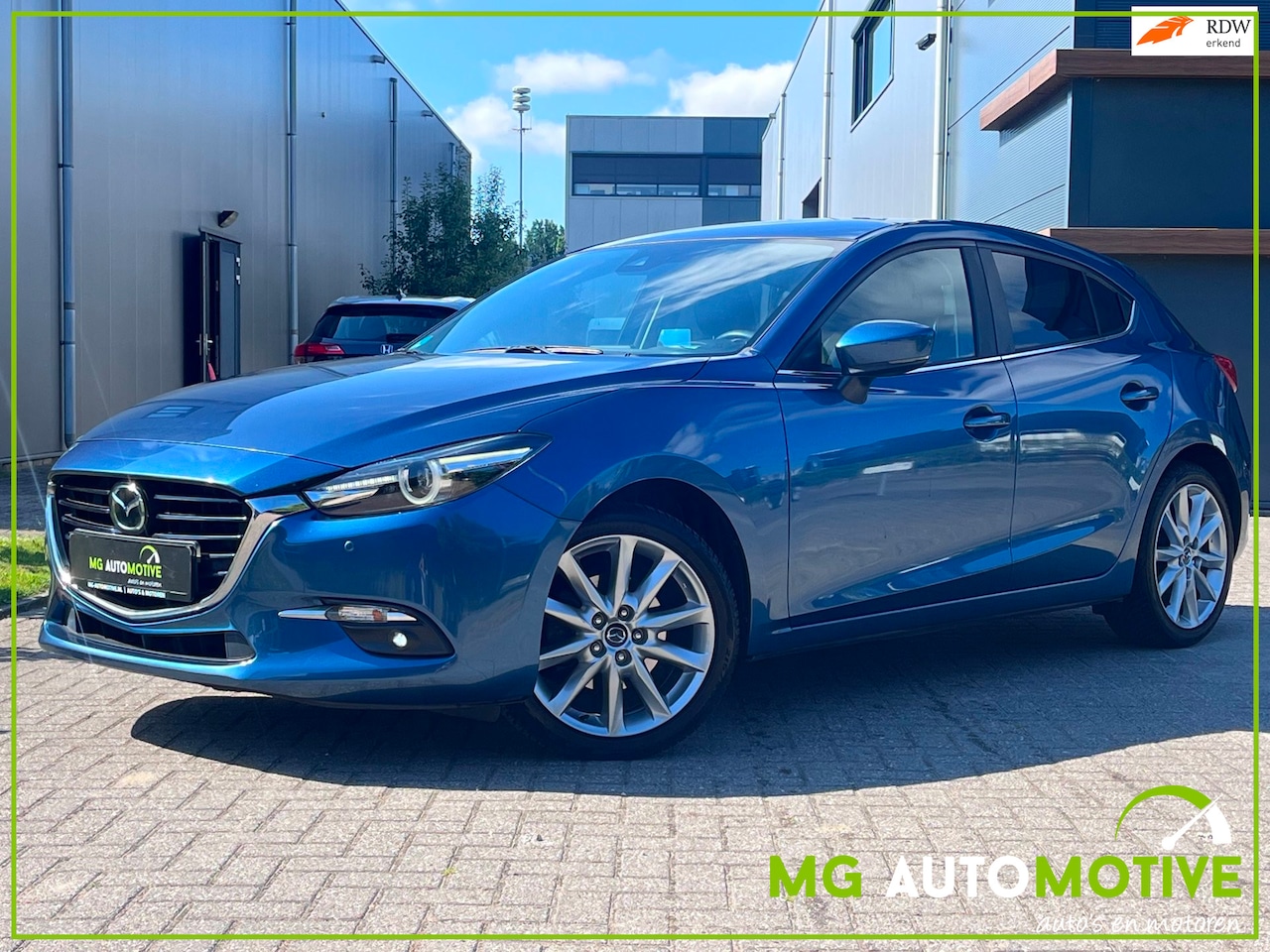 Mazda 3 - 2.0 SkyActiv-G 120 GT-M Line | Leder | Navi | Camera | Apple Car Play |Stuur-Stoelverwarmi - AutoWereld.nl