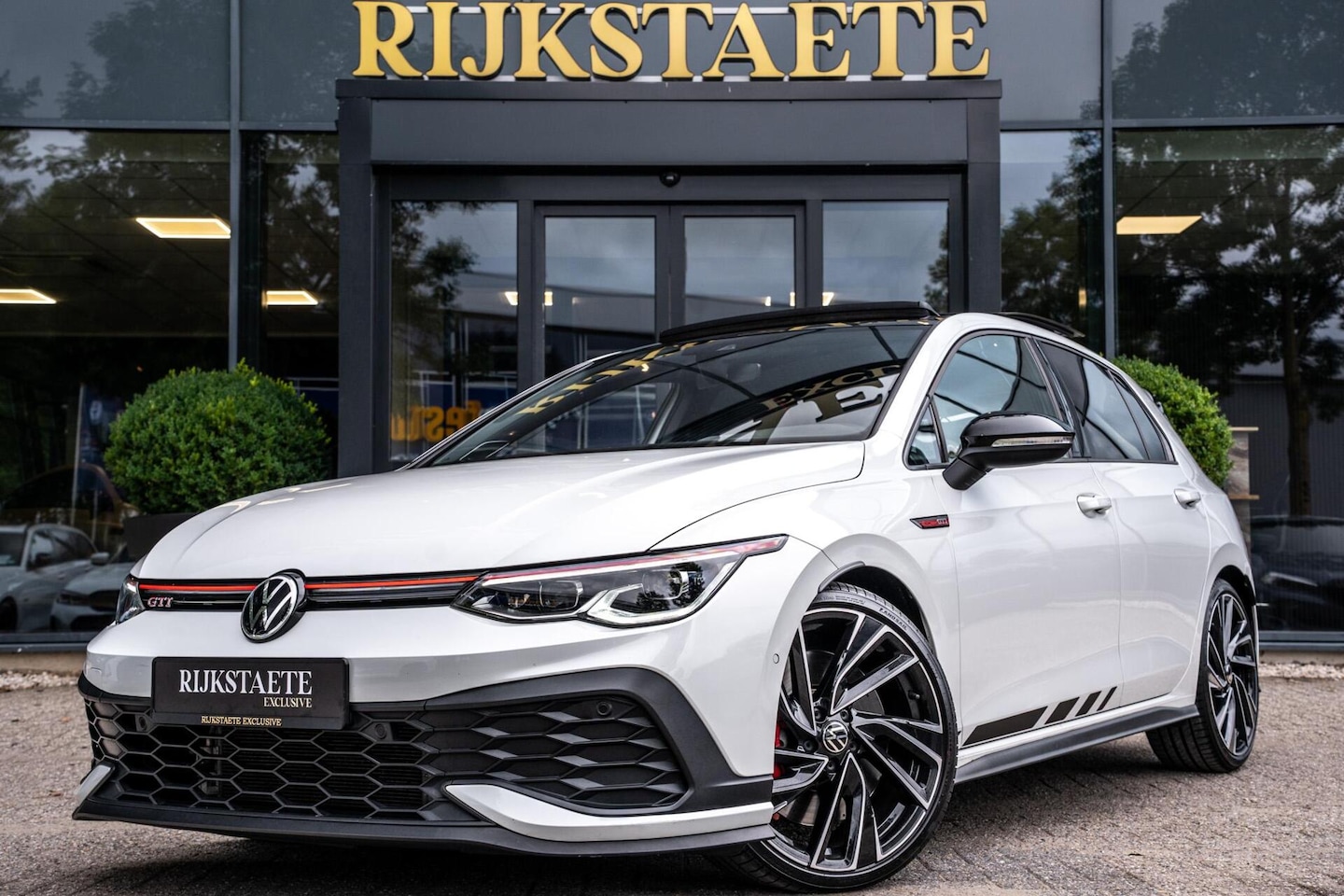Volkswagen Golf - 2.0 TSI GTI CLUBSPORT|PANO|ACC|H&K|NÜRBURG - AutoWereld.nl