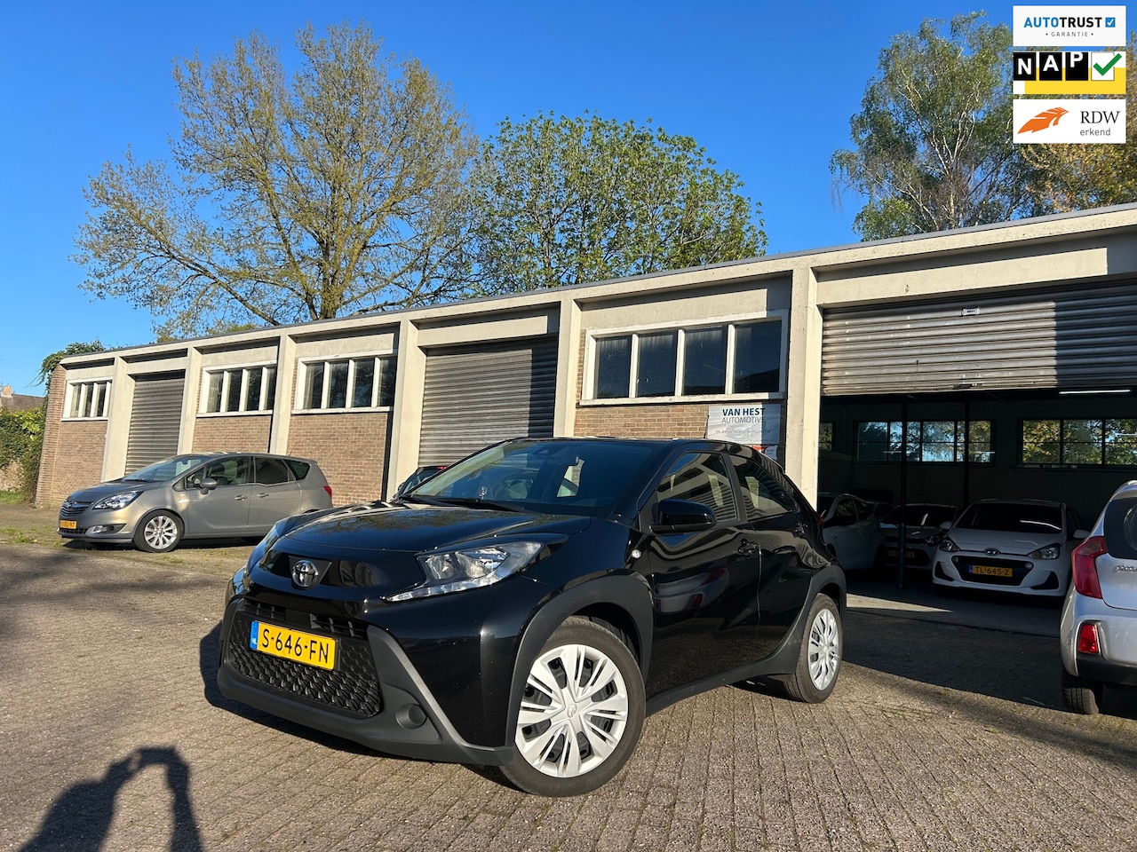 Toyota Aygo X - 1.0 VVT-i MT Play Airco/ Cruise control/ Camera/ NAP! - AutoWereld.nl