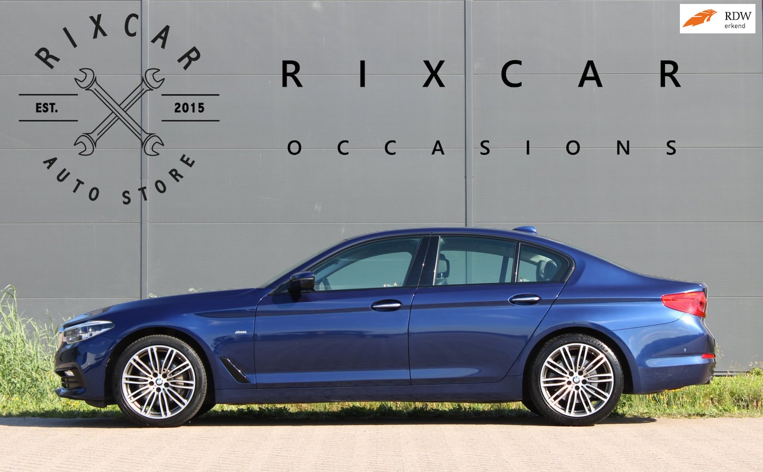 BMW 5-serie - 530i High Executive M-Pakket Automaat Adaptive Dodehoek !!NIEUWBINNEN!! - AutoWereld.nl