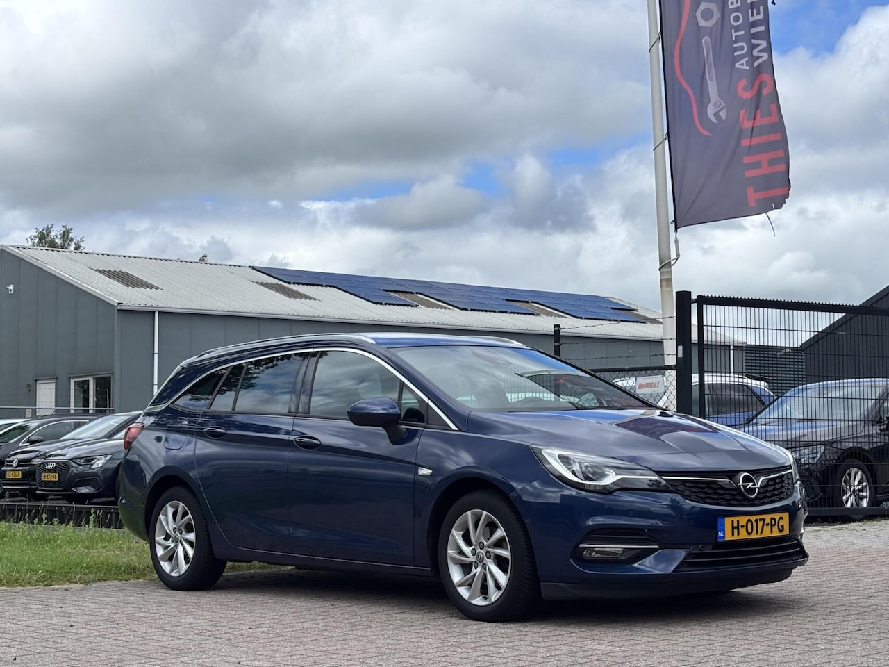 Opel Astra Sports Tourer - 1.2 Elegance vol optie acc apple carplay - AutoWereld.nl