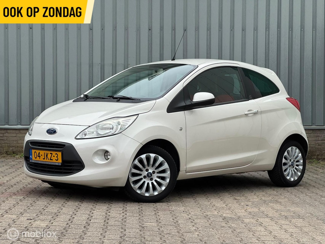 Ford Ka - 1.2 Titanium | Parelmoer | Airco | AUX - AutoWereld.nl