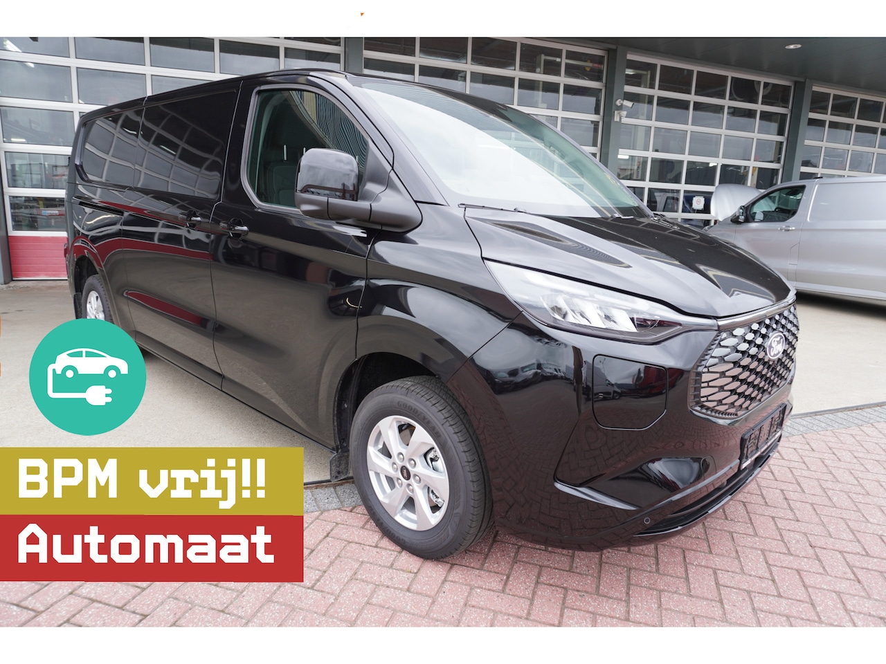 Ford E-Transit Cust. - 340 L2H1 Limited 71 kWh 218PK Automaat nr. V086 | Airco | Adap.Cruise | Navi | camera - AutoWereld.nl