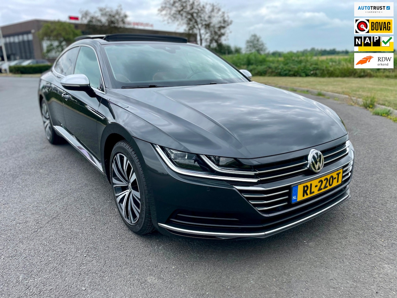 Volkswagen Arteon - 2.0 TSI Business Line, Aut, Open dak, Leder, Acc, Stoelver, Led, 1e eig afk, Geen import, - AutoWereld.nl