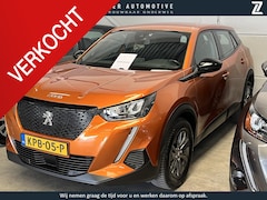 Peugeot 2008 - 1.2 PureTech Active Pack 130PK Navigatie, Parkeersensoren Achter, LED, Cruise Control