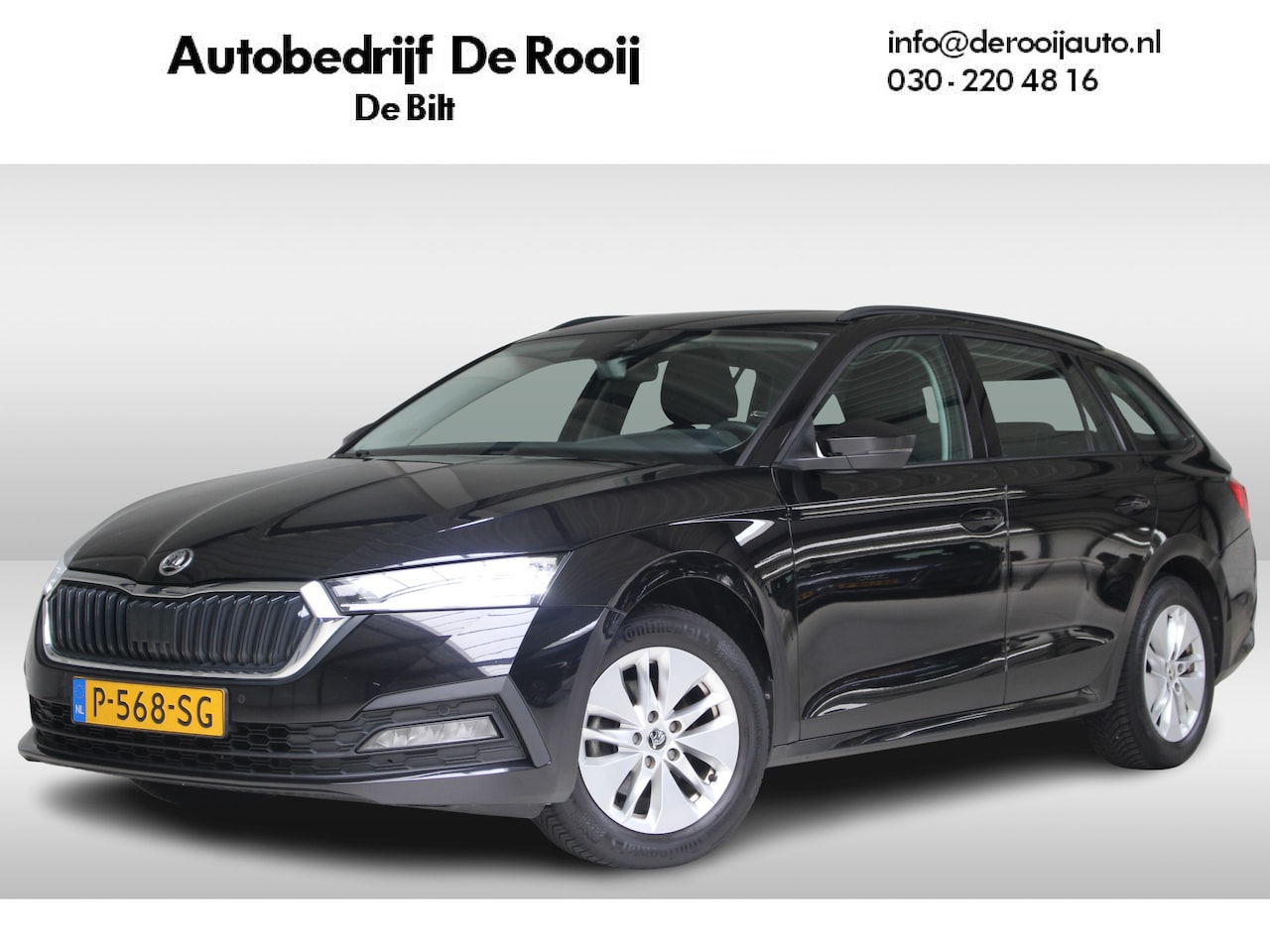 Skoda Octavia Combi - 1.0 e-TSI Business Edition Navigatie | Parkeersensoren achter | Led verlichting | El. acht - AutoWereld.nl
