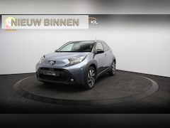 Toyota Aygo X - 1.0-l-VVT-i Business Edition Dealeronderh. / Smartphone Integratie / DAB radio / Achteruit