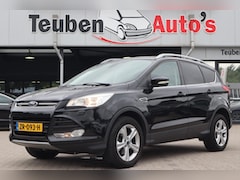 Ford Kuga - 1.5 Titanium Styling Pack | Nieuwe Distributieriem | Winter pack | Trekhaak | Goed onderho