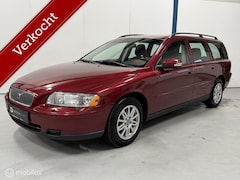 Volvo V70 - 2.4 Kinetic 1E EIGENAAR