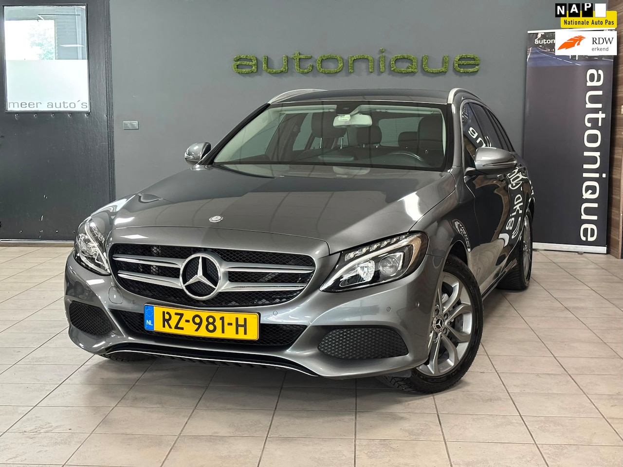 Mercedes-Benz C-klasse Estate - 180 Business Solution automaat tr.haak - AutoWereld.nl