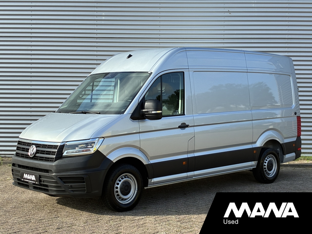 Volkswagen Crafter - 35 2.0 TDI L3H3 177pk Automaat Standkachel LED Airco Cruise - AutoWereld.nl