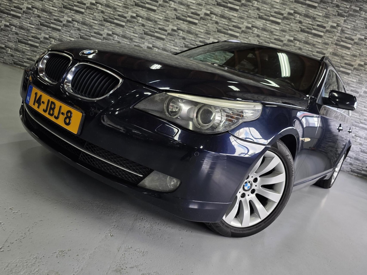 BMW 5-serie Touring - 520d Corporate Lease Business Line NAP! - AutoWereld.nl