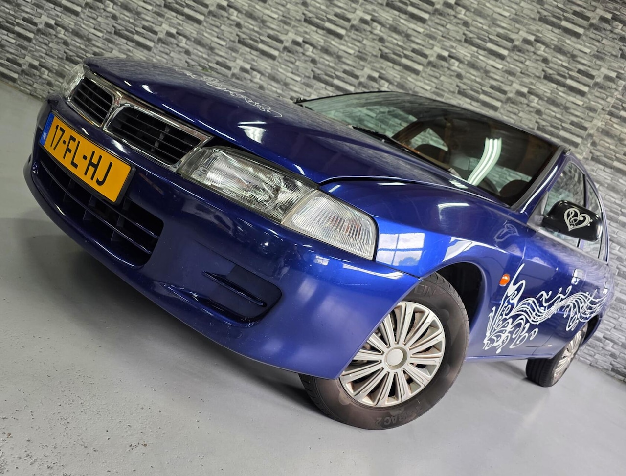 Mitsubishi Lancer - 1.3 GLi *Stuurbekrachtiging* 2e eigenaar*! - AutoWereld.nl