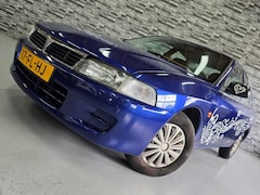 Mitsubishi Lancer - 1.3 GLi *Stuurbekrachtiging* 2e eigenaar
