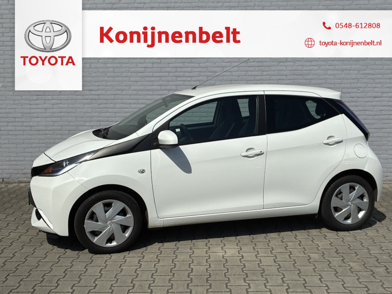 Toyota Aygo - 1.0 VVT-i X-Play Automaat 5-deurs | NL auto | Airco - AutoWereld.nl