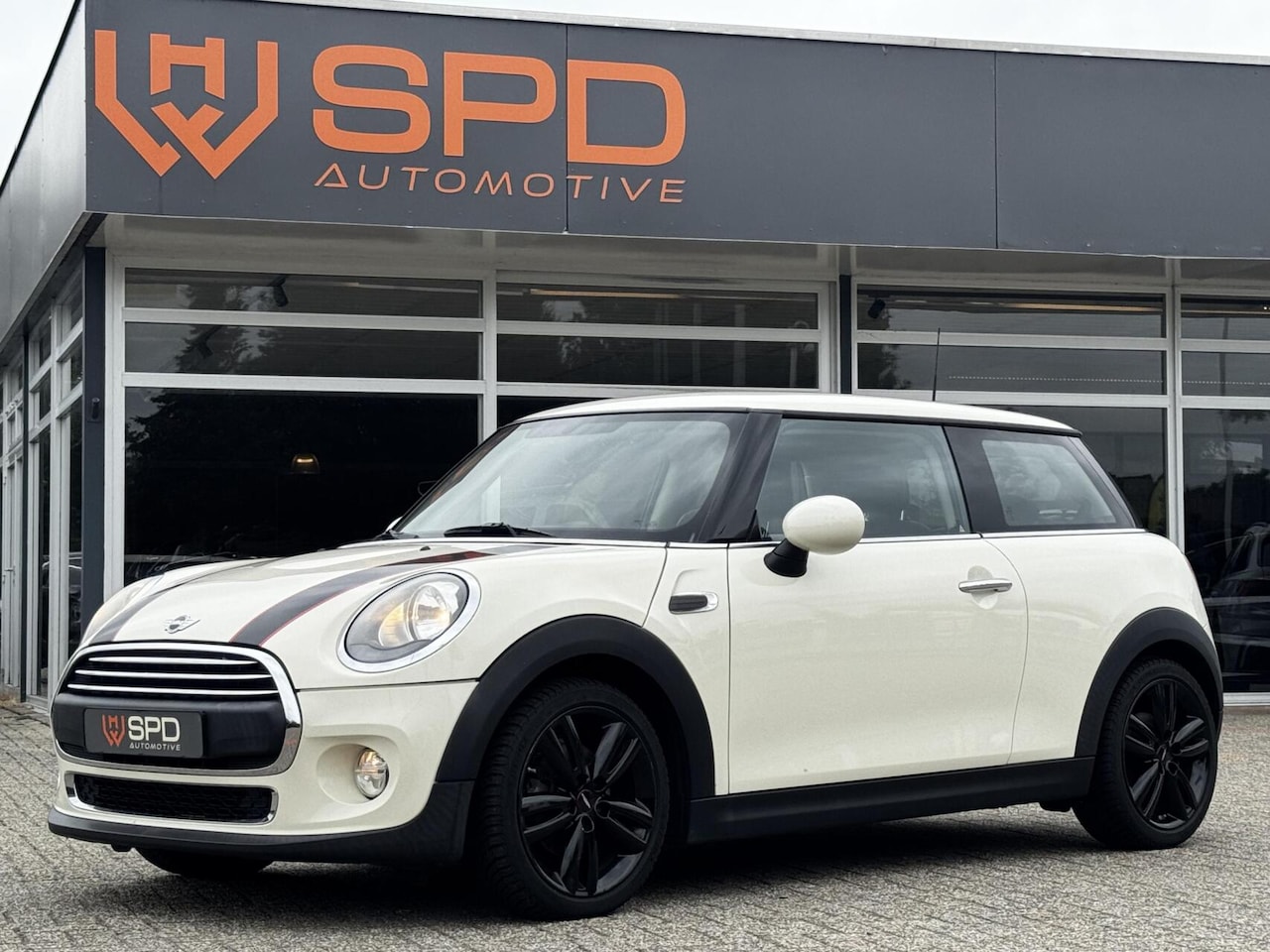 MINI One - Mini 1.2 Business|17"JCW|Navi|Iso|NAP|6-Bak|BTaudio - AutoWereld.nl