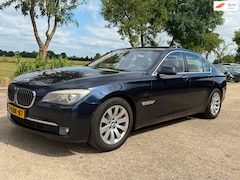 BMW 7-serie - 750i High Executive/SoftClose Lees Tekst