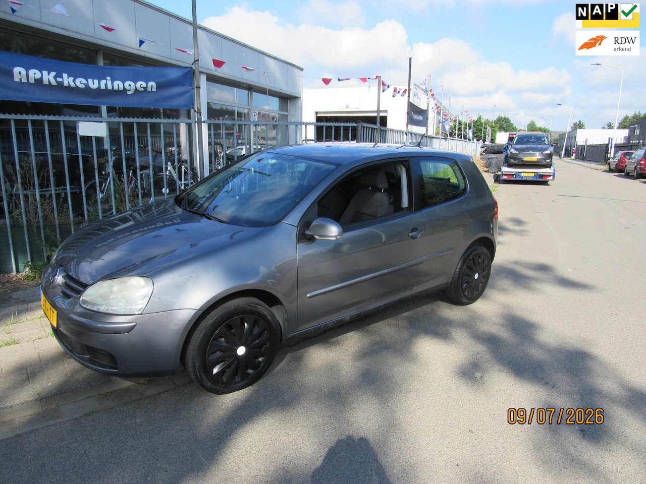 Volkswagen Golf - 1.6 Optive 4 1.6 Optive 4,airco,stuurbekrachtiging - AutoWereld.nl