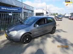 Volkswagen Golf - 1.6 Optive 4, airco, stuurbekrachtiging