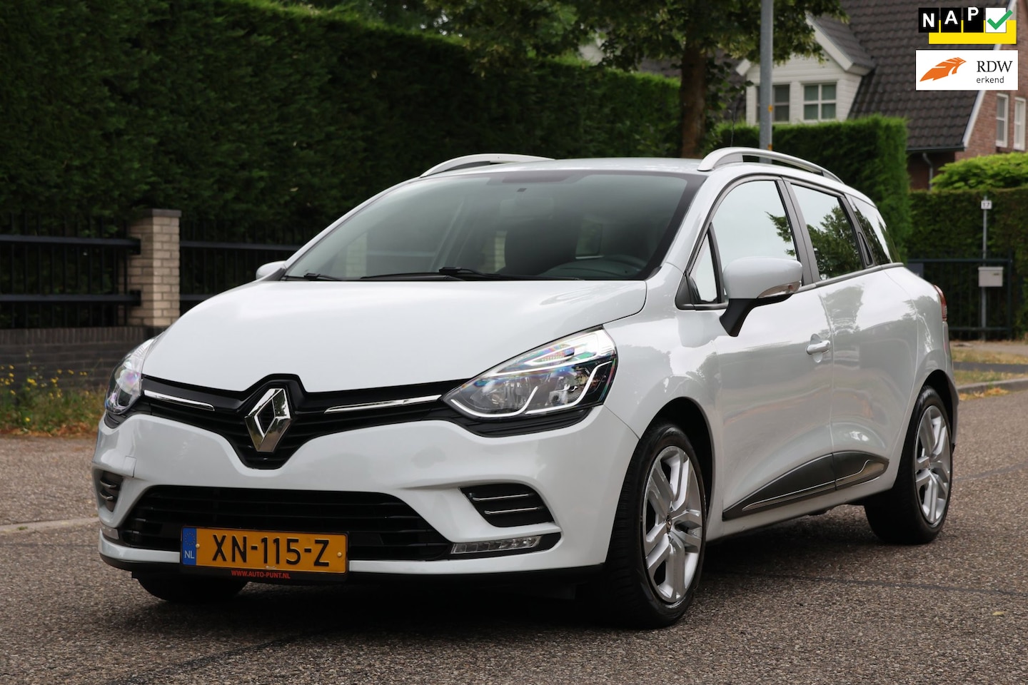 Renault Clio Estate - 0.9 TCe Zen | NAVI | AIRCO | CRUISE | NAP | MOOIE GOED ONDERHOUDEN AUTO | - AutoWereld.nl