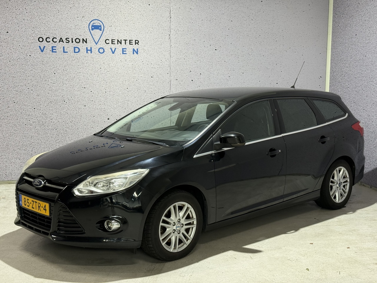 Ford Focus Wagon - 1.6 EcoBoost Titanium // TREKHAAK // CRUISE CONTROL - AutoWereld.nl