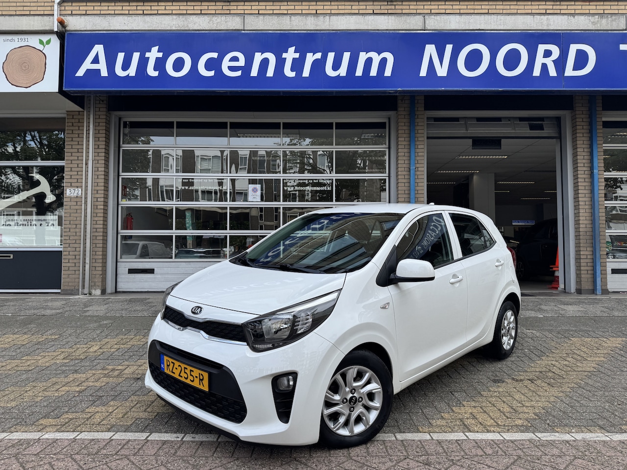 Kia Picanto - 1.0 CVVT ComfortPlusLine Navigator NAP |  Navigatie | Apple Carplay | Achteruitrijcamera | - AutoWereld.nl