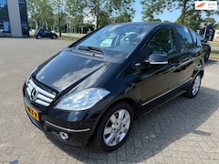 Mercedes-Benz A-klasse - 180 Classic / AUTOMAAT / AIRCO / APK / BOEKJES / GOED ONDERHOUDEN / PDC / ZEER NETTE AUTO