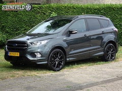 Ford Kuga - 1.5 183PK AUTOMAAT ST-Line X met Camera en Trekhaak