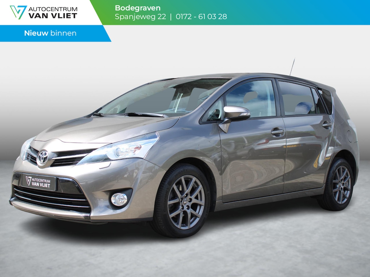 Toyota Verso - 1.8 VVT-i Executive 7p. | 7 ZITTER | STOELVERWARMING | PANORAMA DAK | - AutoWereld.nl