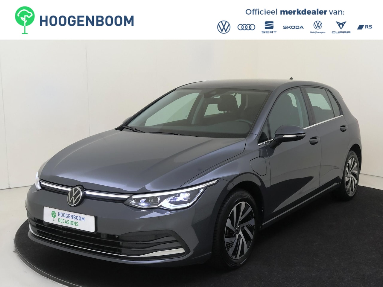 Volkswagen Golf - 1.4 eHybrid | SoH 98% | Navigatie | Achteruitrijcamera | Lane assist | Bestuurdersstoel me - AutoWereld.nl